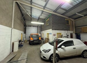 Woodside Park, Rugby for lease Building Photo- Image 2 of 2