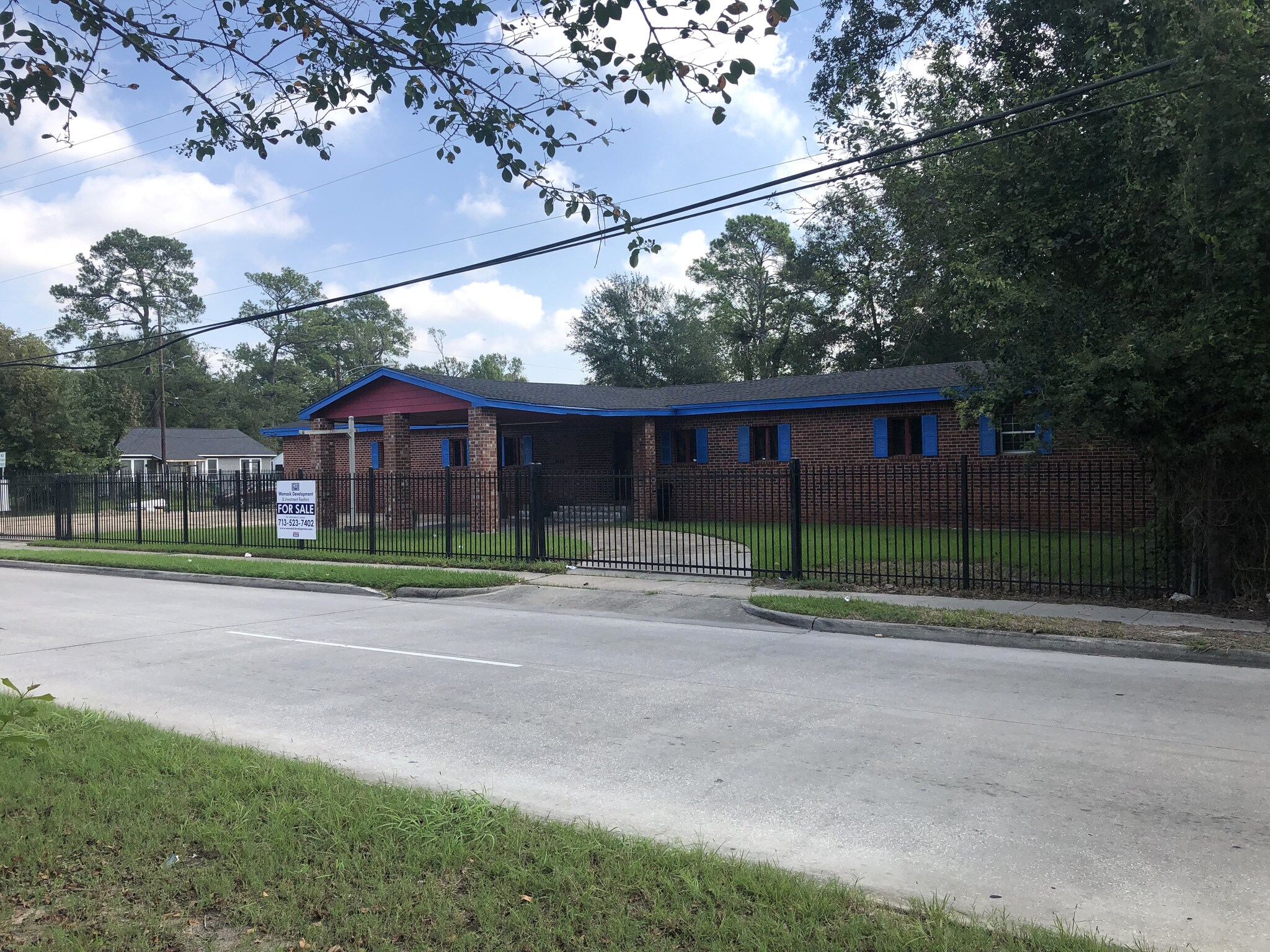 9114 N Wayside Dr, Houston, TX 77028 Specialty for Sale