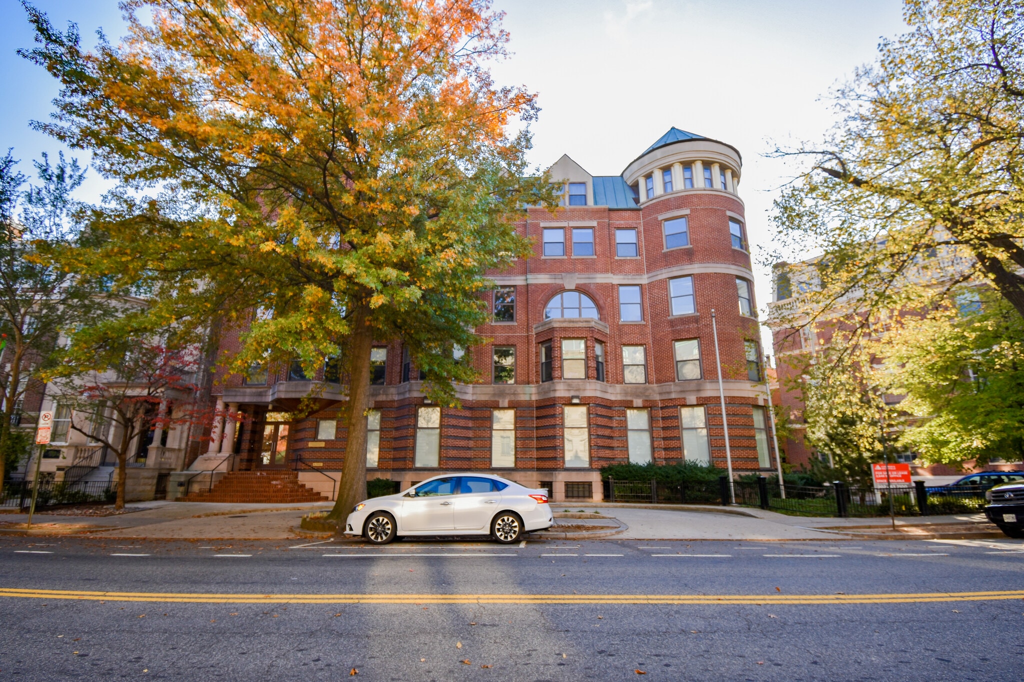 1615 New Hampshire Ave NW, Washington, DC for sale Primary Photo- Image 1 of 1