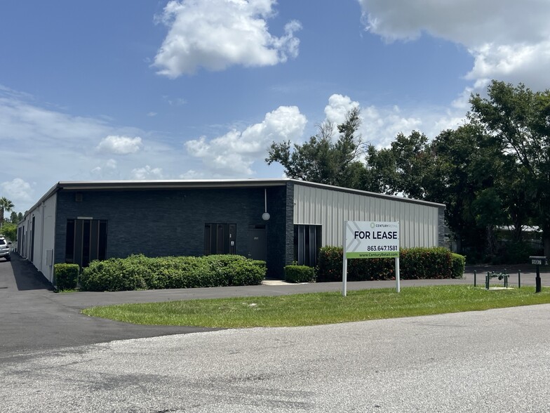 503 W Brannen Rd, Lakeland, FL for lease - Building Photo - Image 2 of 3