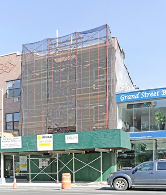 More details for 709 Grand St, Brooklyn, NY - Retail for Lease