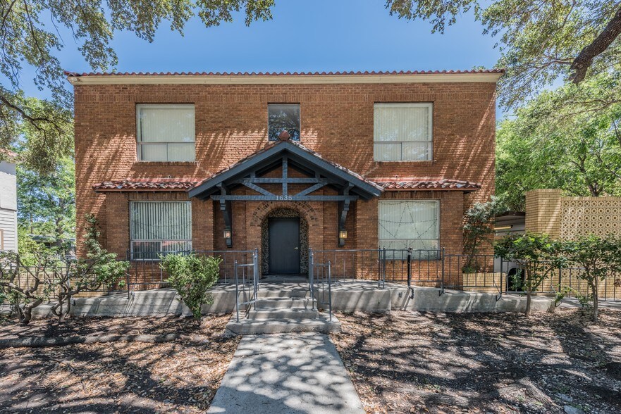 1635 W Mulberry Ave, San Antonio, TX 78201
