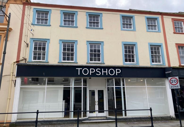 78 Lowther St, Whitehaven, CA28 7AL Retail for Sale