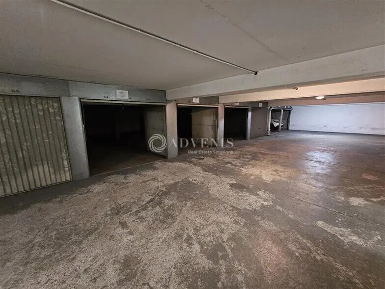 Flex in Vincennes for lease - Building Photo - Image 3 of 5