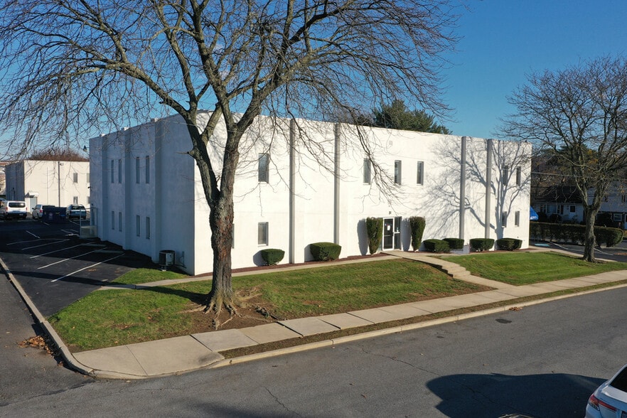 919 S 9th St, Allentown, PA for lease - Building Photo - Image 3 of 17