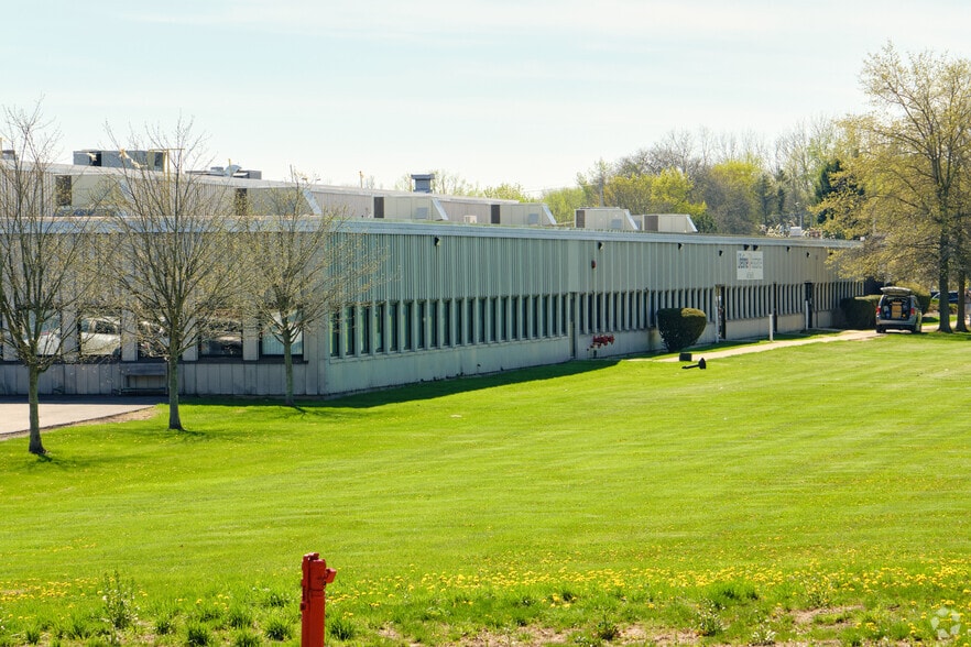 465 Paul Rd, Rochester, NY for lease - Building Photo - Image 2 of 19
