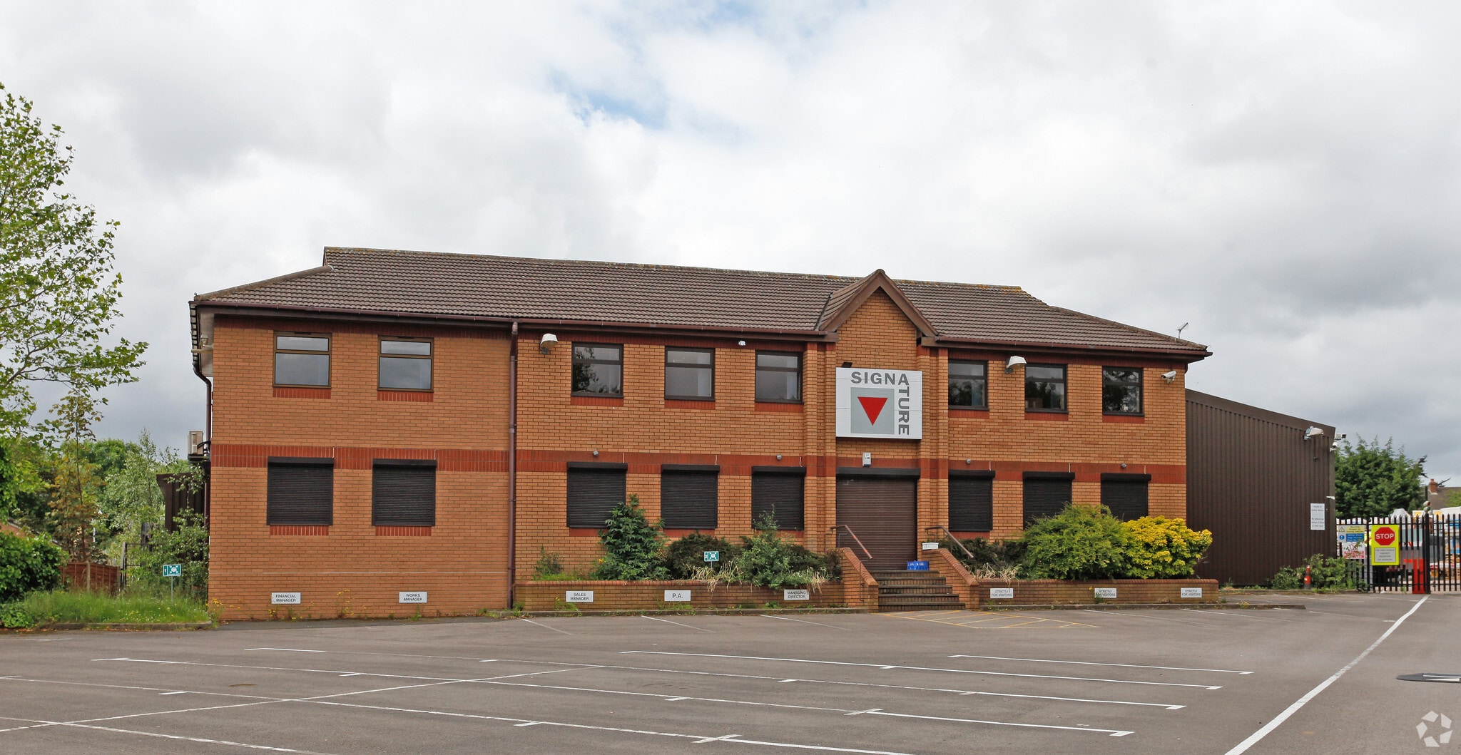 51 Hainge Rd, Oldbury for sale Building Photo- Image 1 of 1