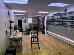 1376-1418 Hopmeadow St, Simsbury, CT for lease Building Photo- Image 1 of 4