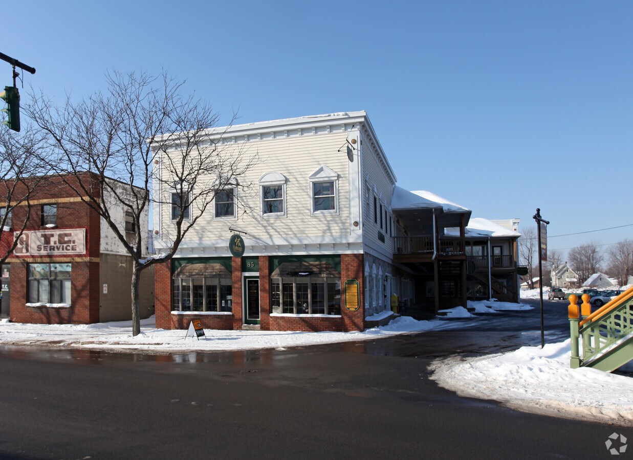 85 S Union St, Spencerport, NY 14559