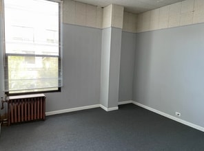 245 4th St, Bremerton, WA for lease Interior Photo- Image 2 of 5