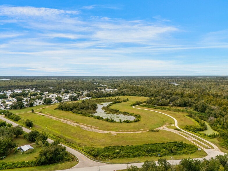 9881 & 9981 SW Lettuce Lake ave, Arcadia, FL for sale - Building Photo - Image 2 of 9