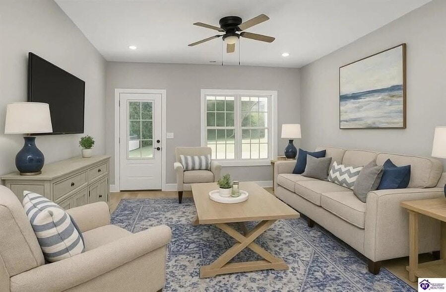 310 Jefferson St, Elizabethtown, KY for sale - Interior Photo - Image 2 of 5