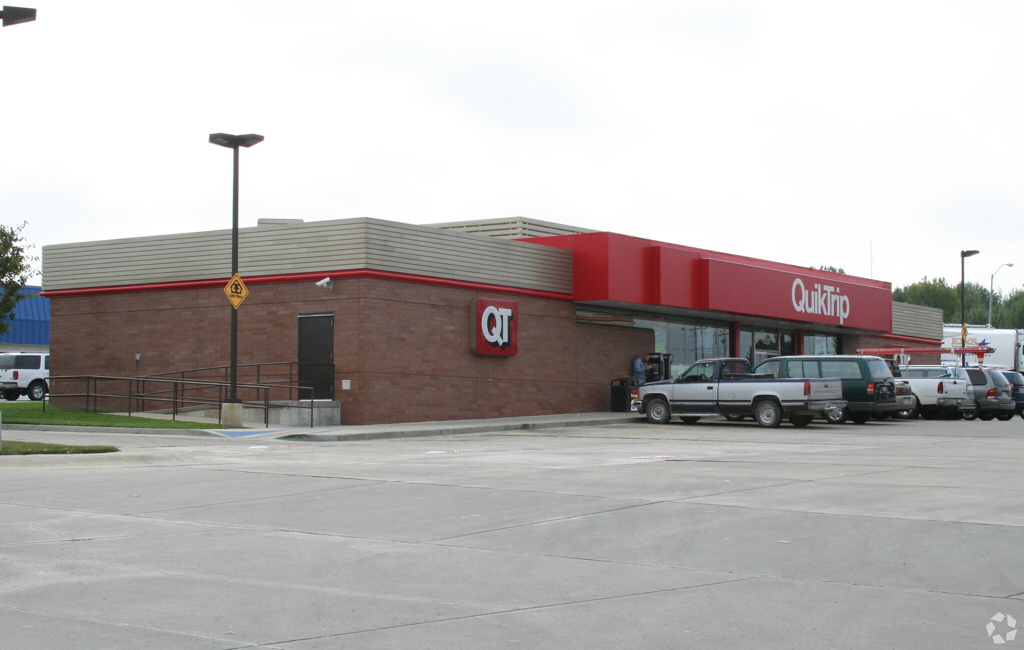 11021222 Woods Chapel Rd, Blue Springs, MO 64015 Retail for Lease