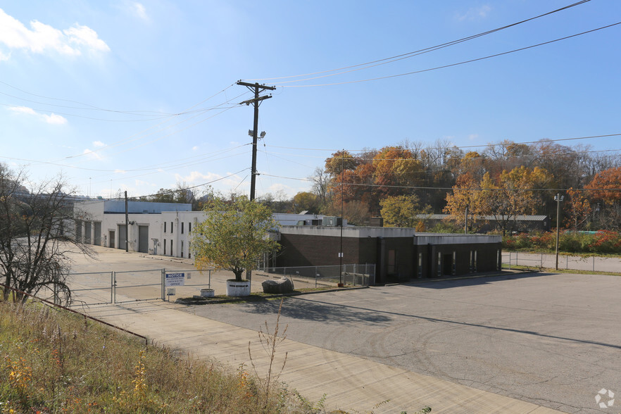 6600 E Schaaf Rd, Independence, OH for lease - Building Photo - Image 2 of 7