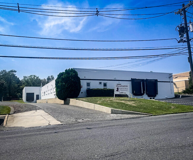 More details for 520 E Linwood Ave, Maple Shade, NJ - Industrial for Lease