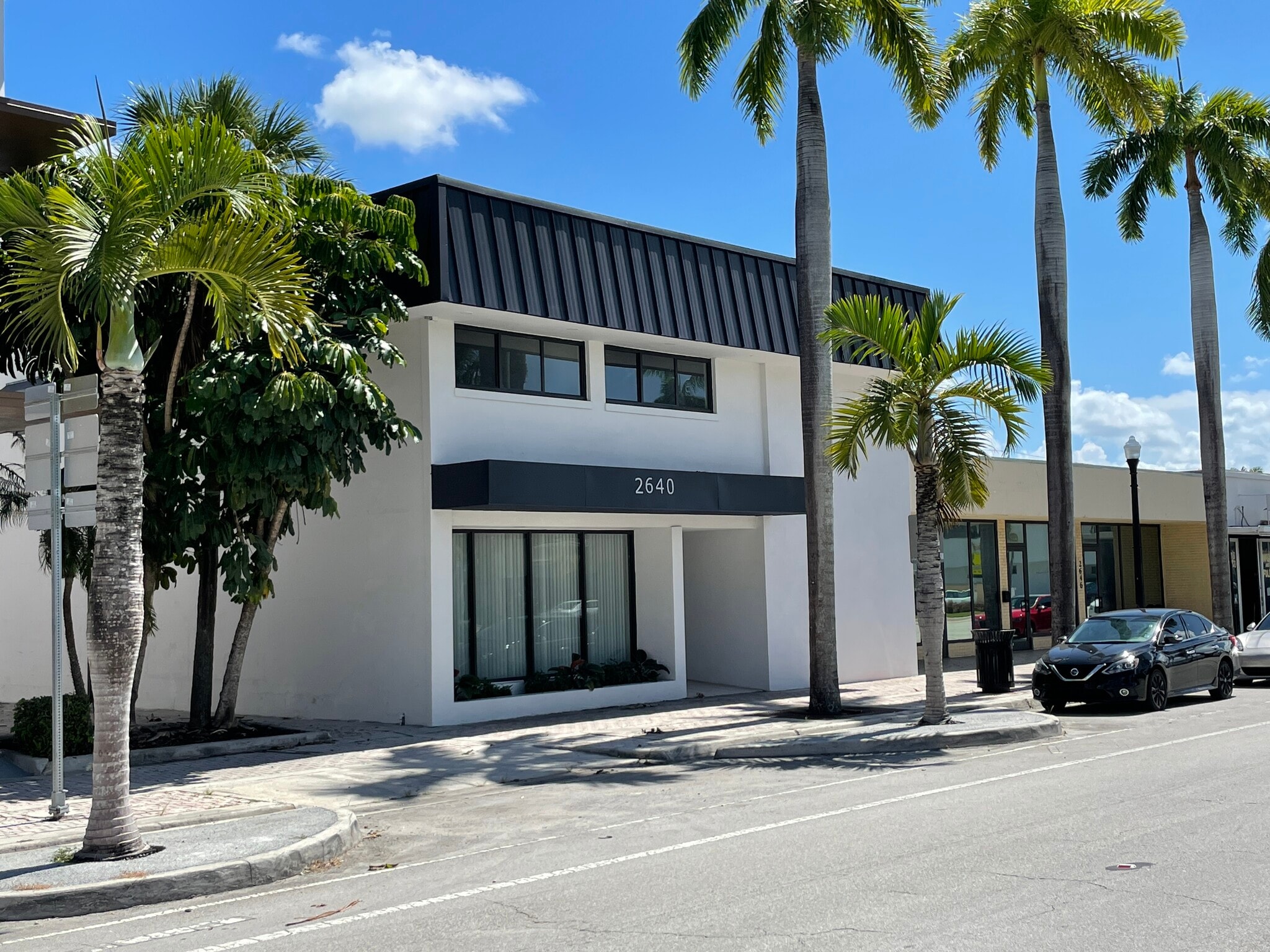 2640 Hollywood Blvd, Hollywood, FL for lease Primary Photo- Image 1 of 11