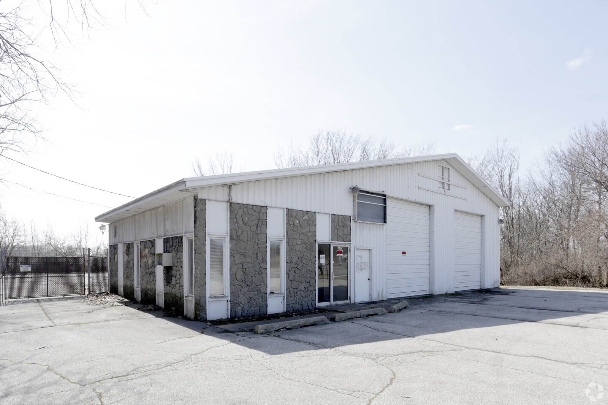 280 Melton Rd, Chesterton, IN for sale Primary Photo- Image 1 of 1