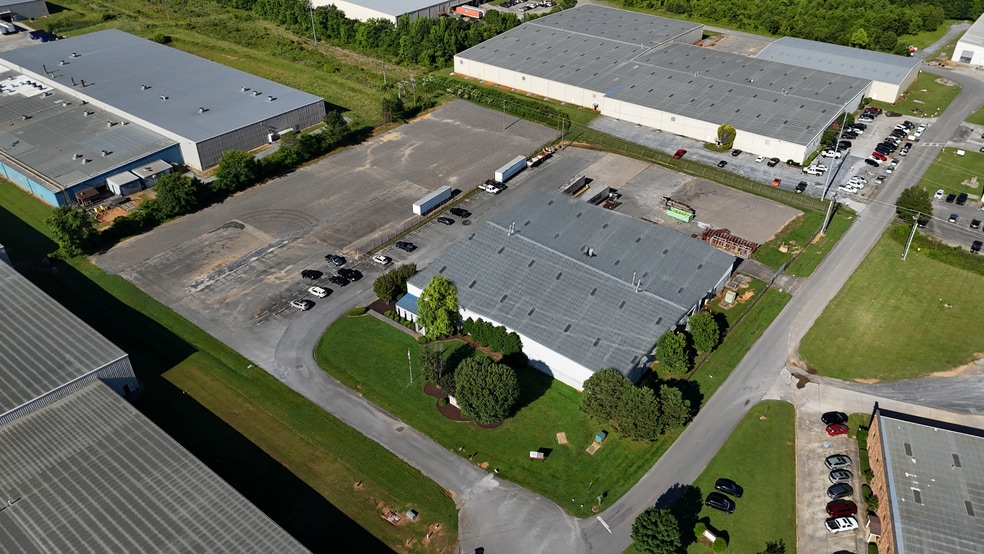 100 Rus Dr, Calhoun, GA for lease - Aerial - Image 3 of 10