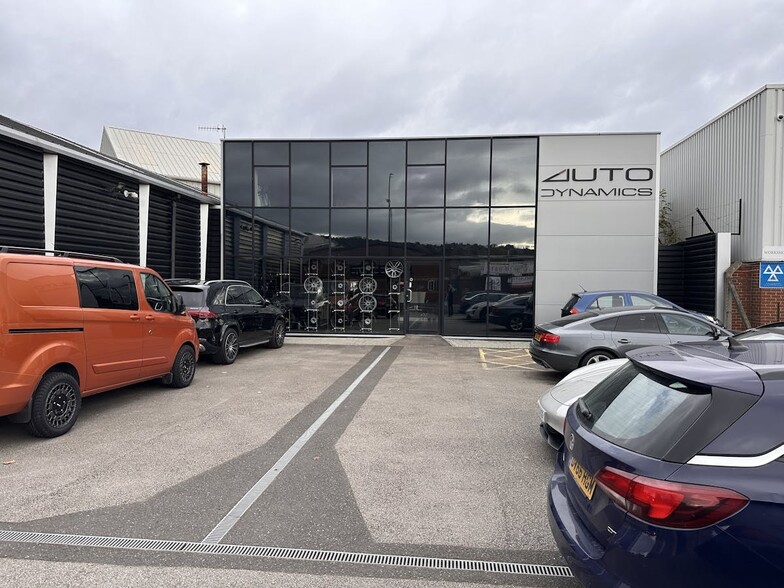 197-201 Attercliffe Rd, Sheffield for lease - Interior Photo - Image 1 of 2