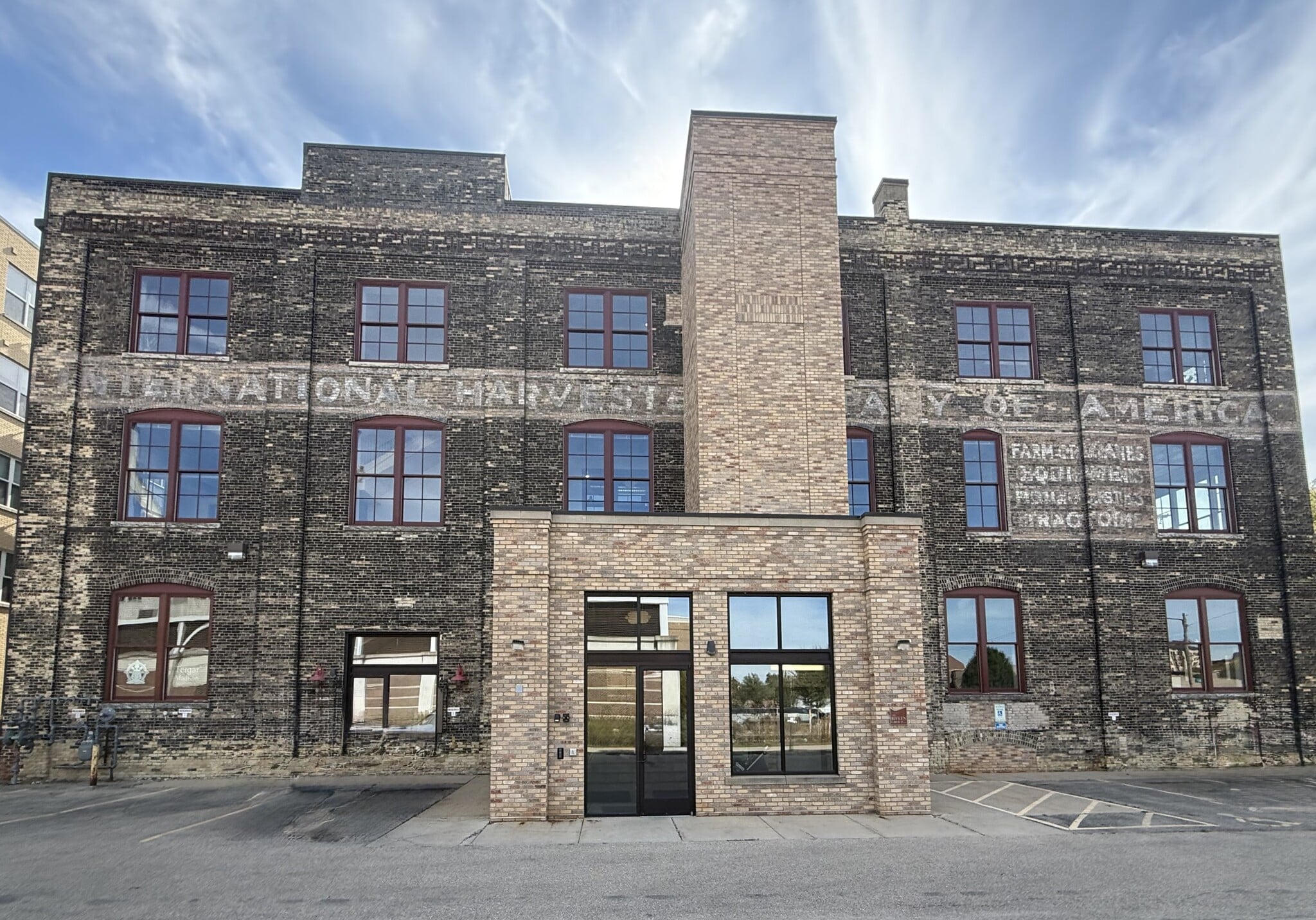 301 S Blount St, Madison, WI for lease Interior Photo- Image 1 of 13