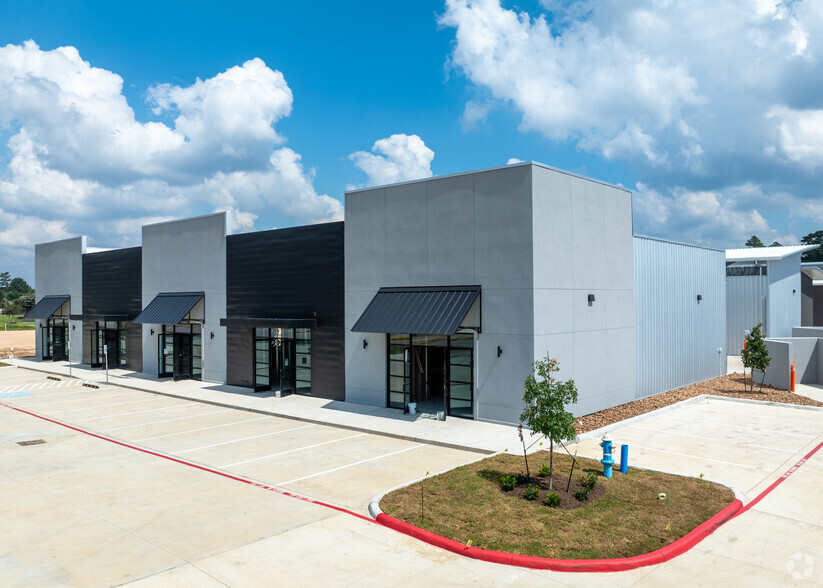 3340 Spring Stuebner, Spring, TX for lease - Building Photo - Image 1 of 25