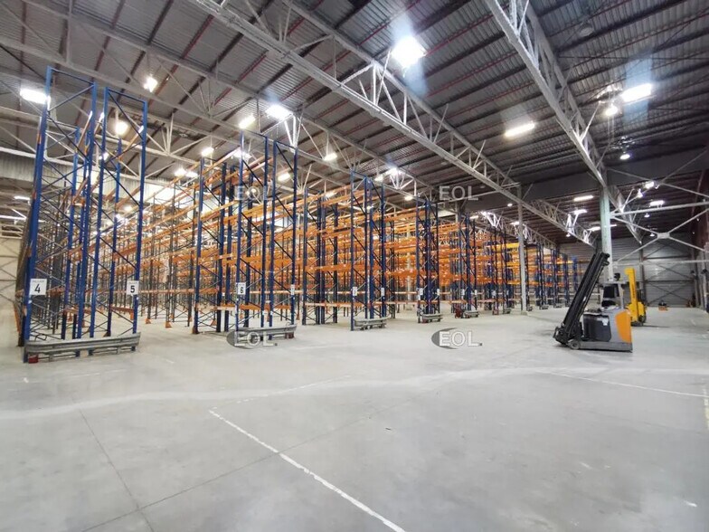 Industrial in Roncq for lease - Interior Photo - Image 2 of 6