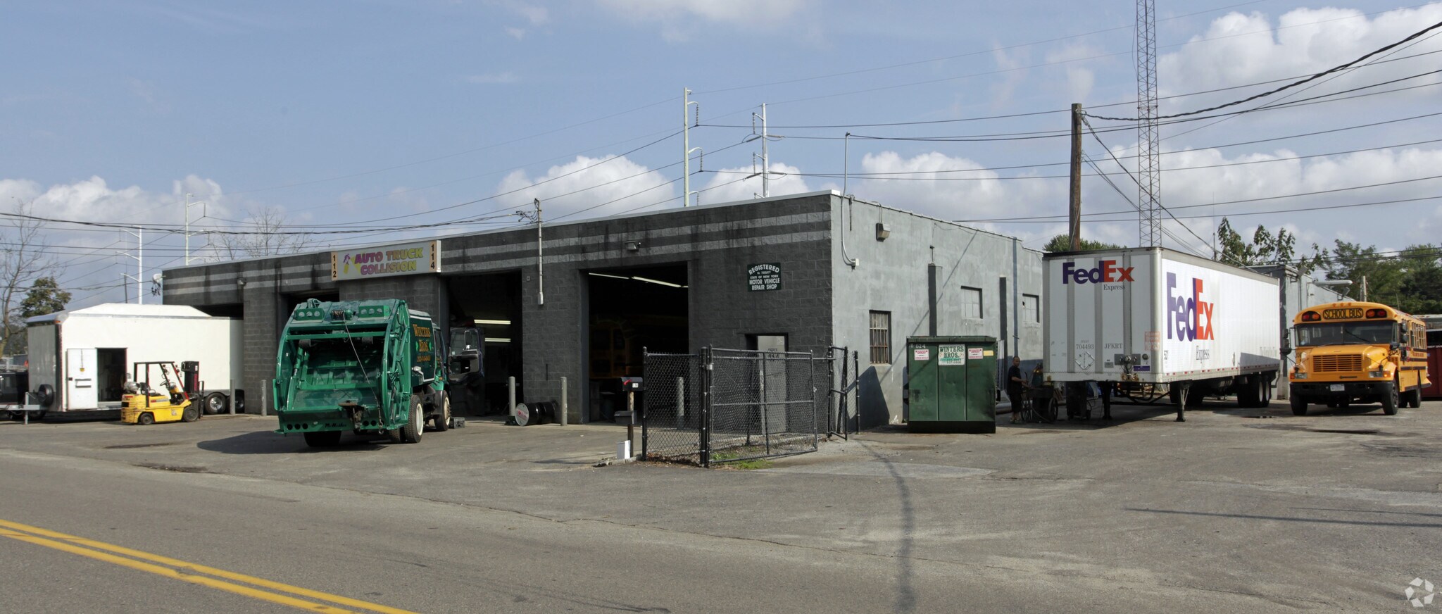 114 Railroad St, Huntington, NY for sale Primary Photo- Image 1 of 1