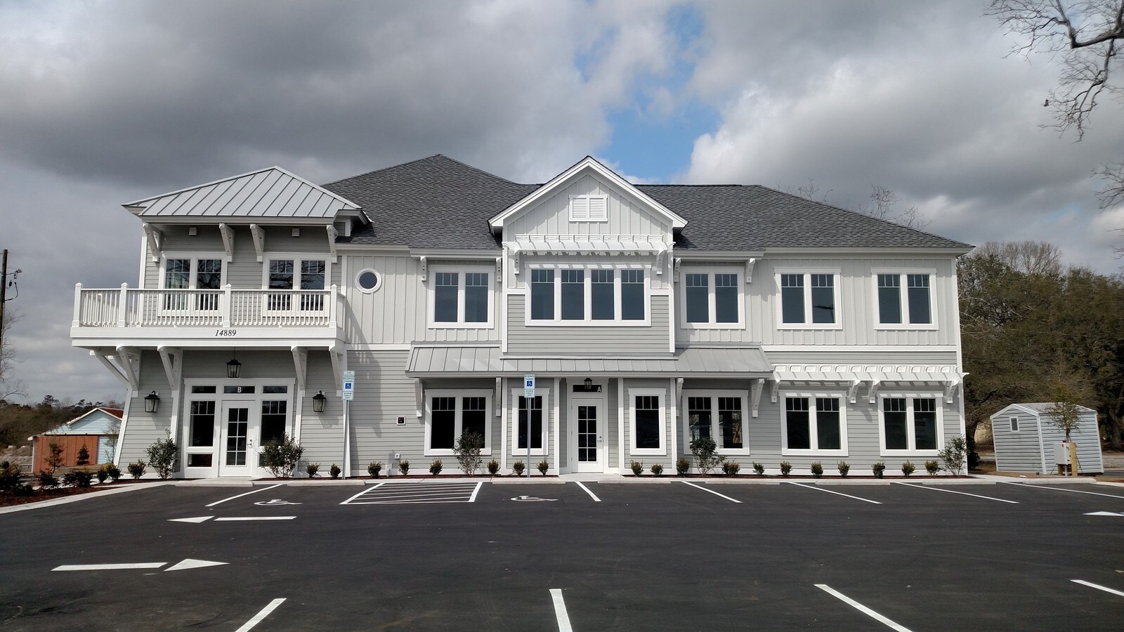 14889 US 17 Hwy N, Hampstead, NC 28443