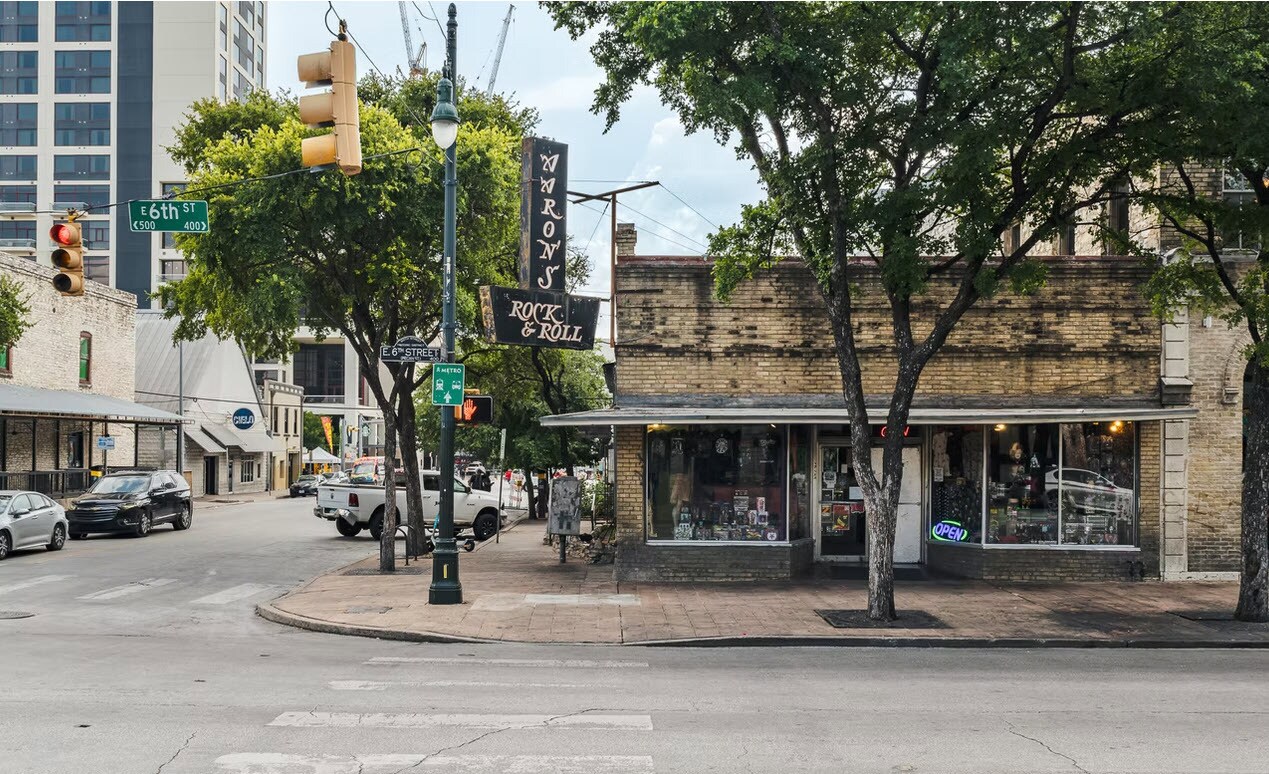 510 Neches St, Austin, TX for lease Interior Photo- Image 1 of 1