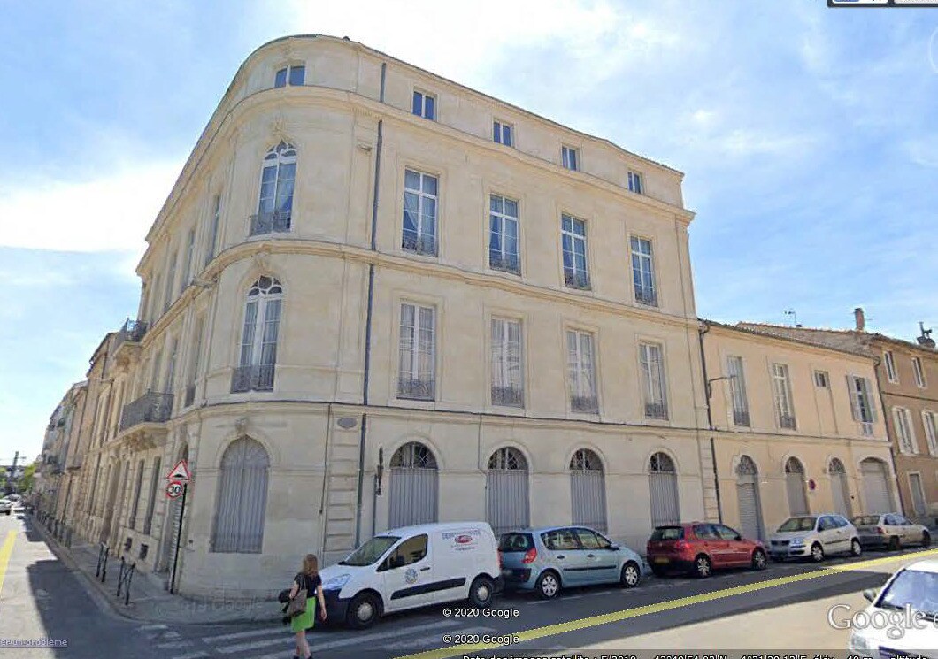Office in Nîmes for sale Building Photo- Image 1 of 23