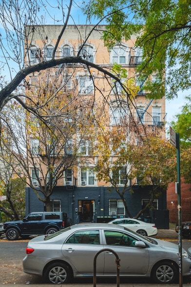 629 E 5th St, New York, NY for sale - Building Photo - Image 3 of 21