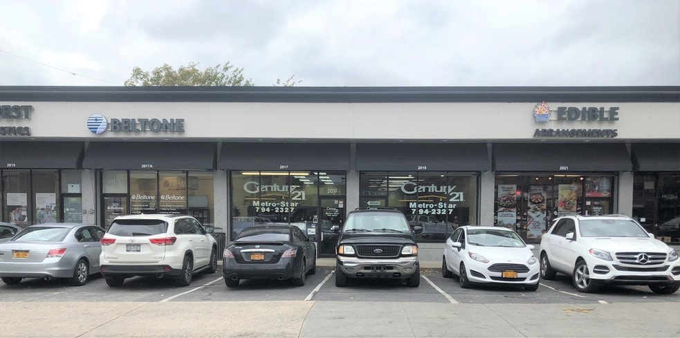 2009-2059 Williamsbridge Rd, Bronx, NY for lease - Building Photo - Image 1 of 1