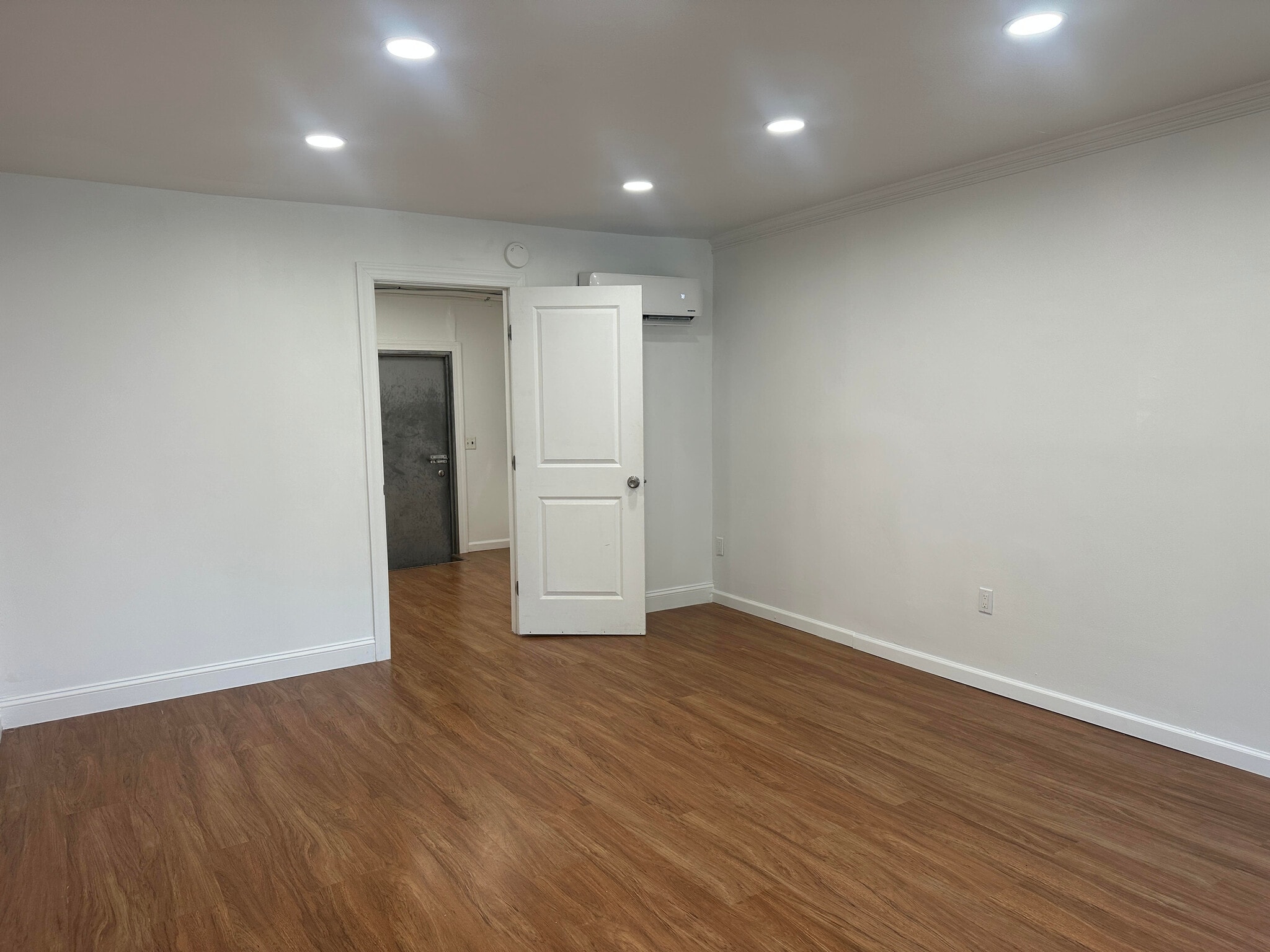 5667 York Rd, Lahaska, PA for lease Building Photo- Image 1 of 5