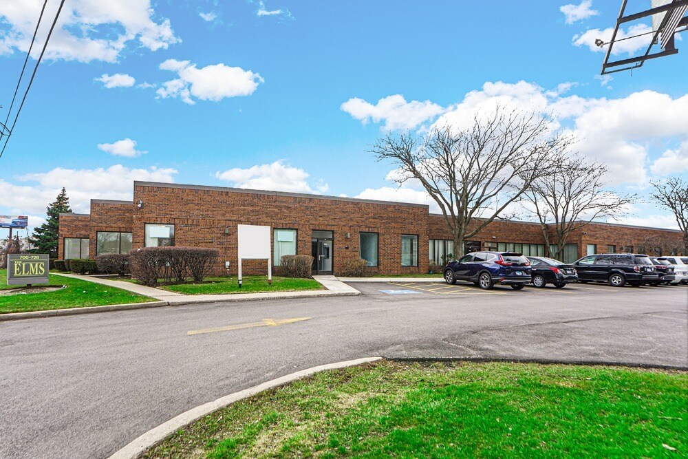 700728 S Milwaukee Ave, Wheeling, IL 60090 Office for Lease