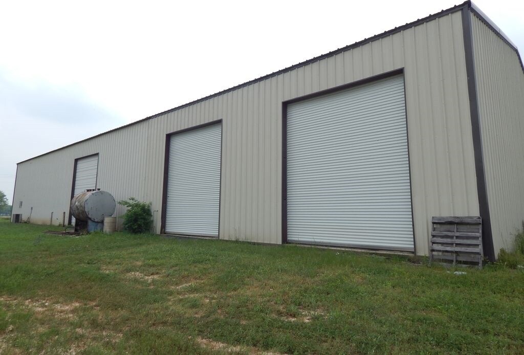 966 US Highway 77 N, Hallettsville, TX for sale Building Photo- Image 1 of 1