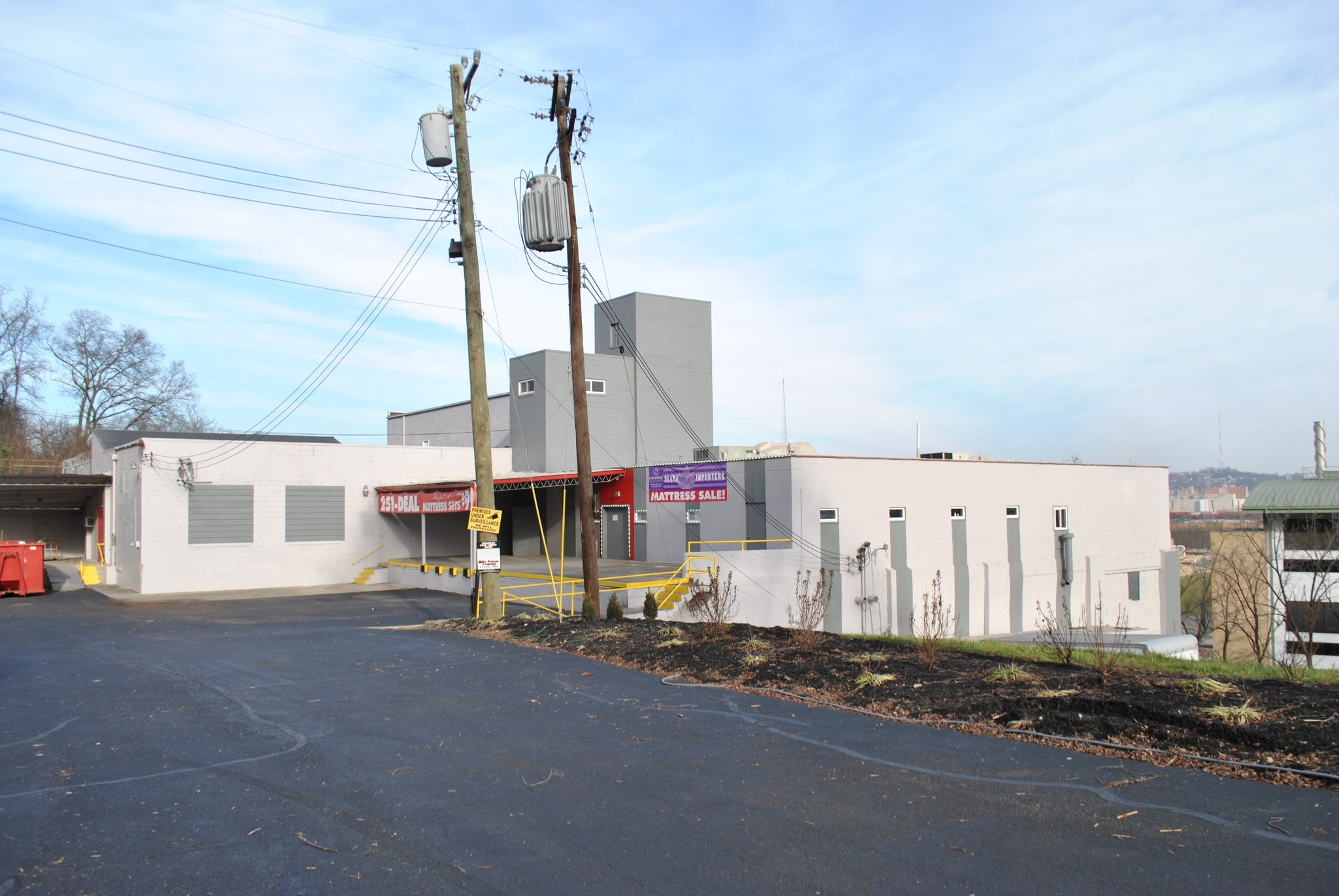 1400 State Ave, Cincinnati, OH for lease Building Photo- Image 1 of 10