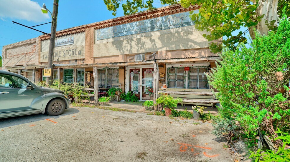 3531 Main St, Bedias, TX for sale - Building Photo - Image 1 of 1