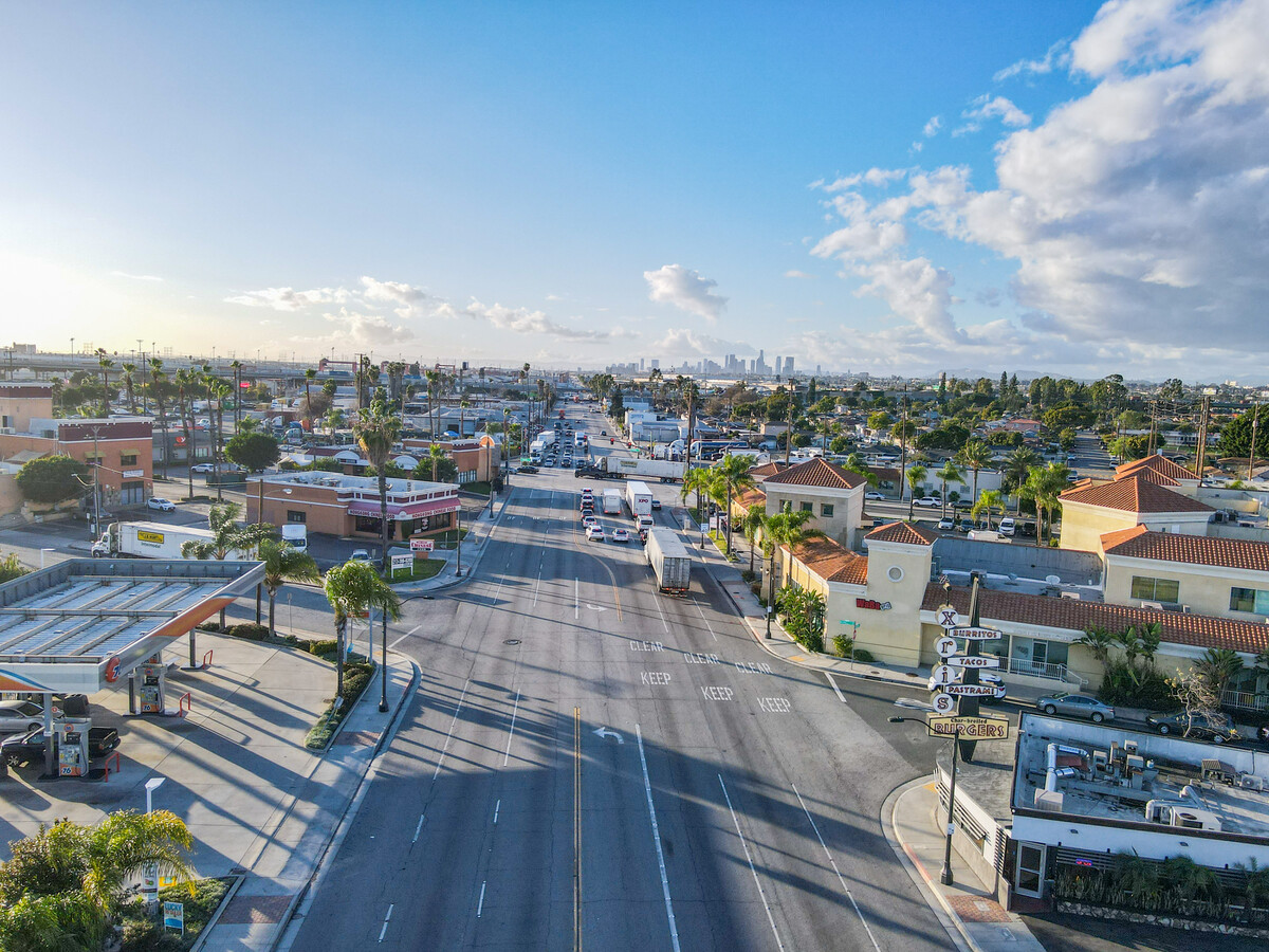 5255 Washington Blvd, Commerce, CA 90040 - Industrial for Sale | LoopNet