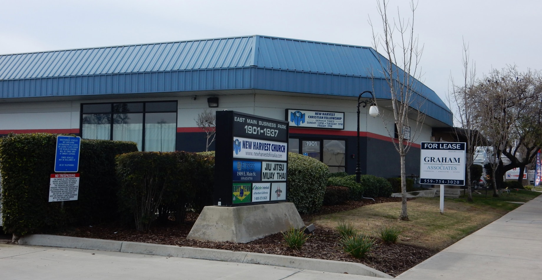 1901-1919 E Main St, Visalia, CA for lease Interior Photo- Image 1 of 1