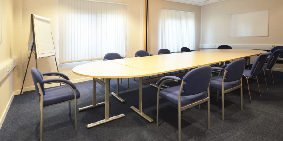 3 Dalsetter Cres, Glasgow for lease Interior Photo- Image 1 of 2