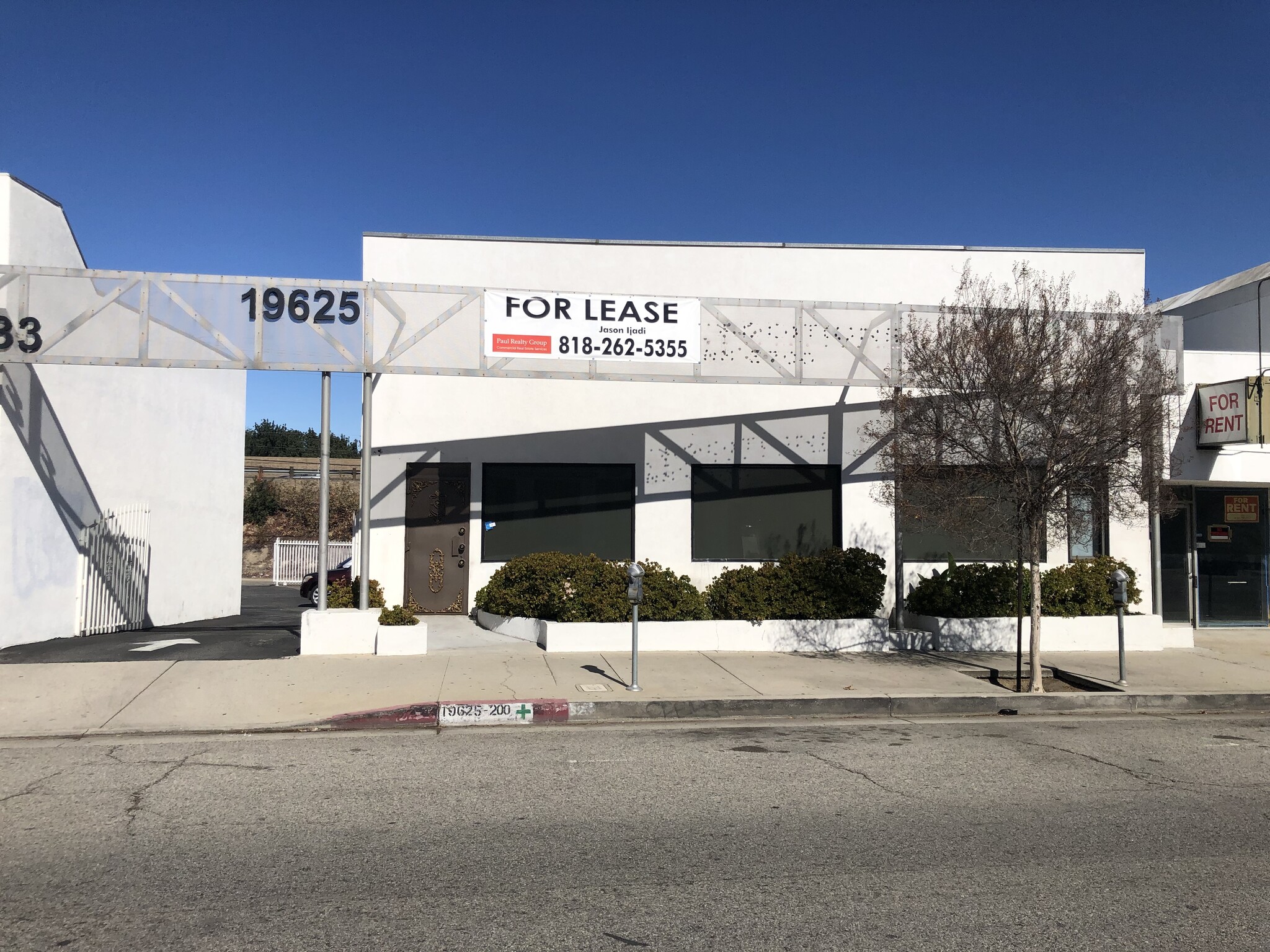 19625 Ventura Blvd, Tarzana, CA for sale Building Photo- Image 1 of 1