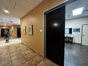 79200 Corporate Center Dr, La Quinta, CA for lease Lobby- Image 2 of 12