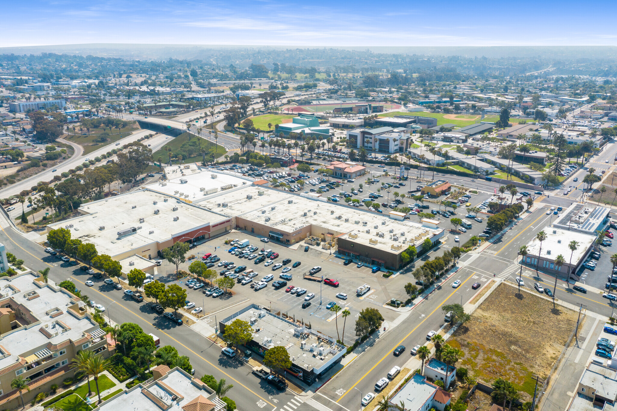 1006-1036 Mission Ave, Oceanside, CA for lease Building Photo- Image 1 of 1