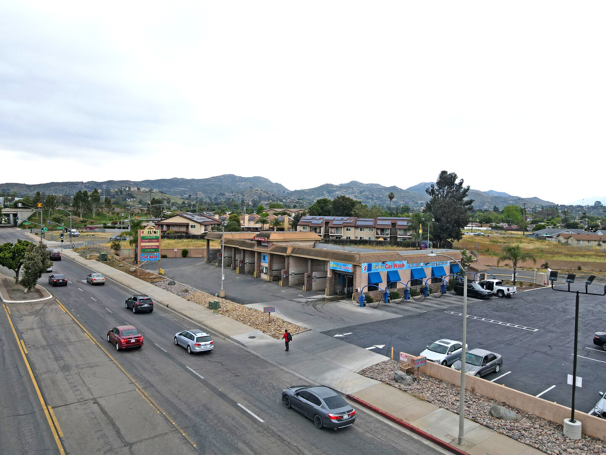 1437 E Main St, El Cajon, CA for lease Building Photo- Image 1 of 9