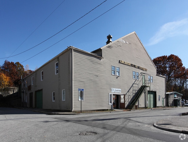 2 Harris St, Putnam, CT for sale - Primary Photo - Image 1 of 1