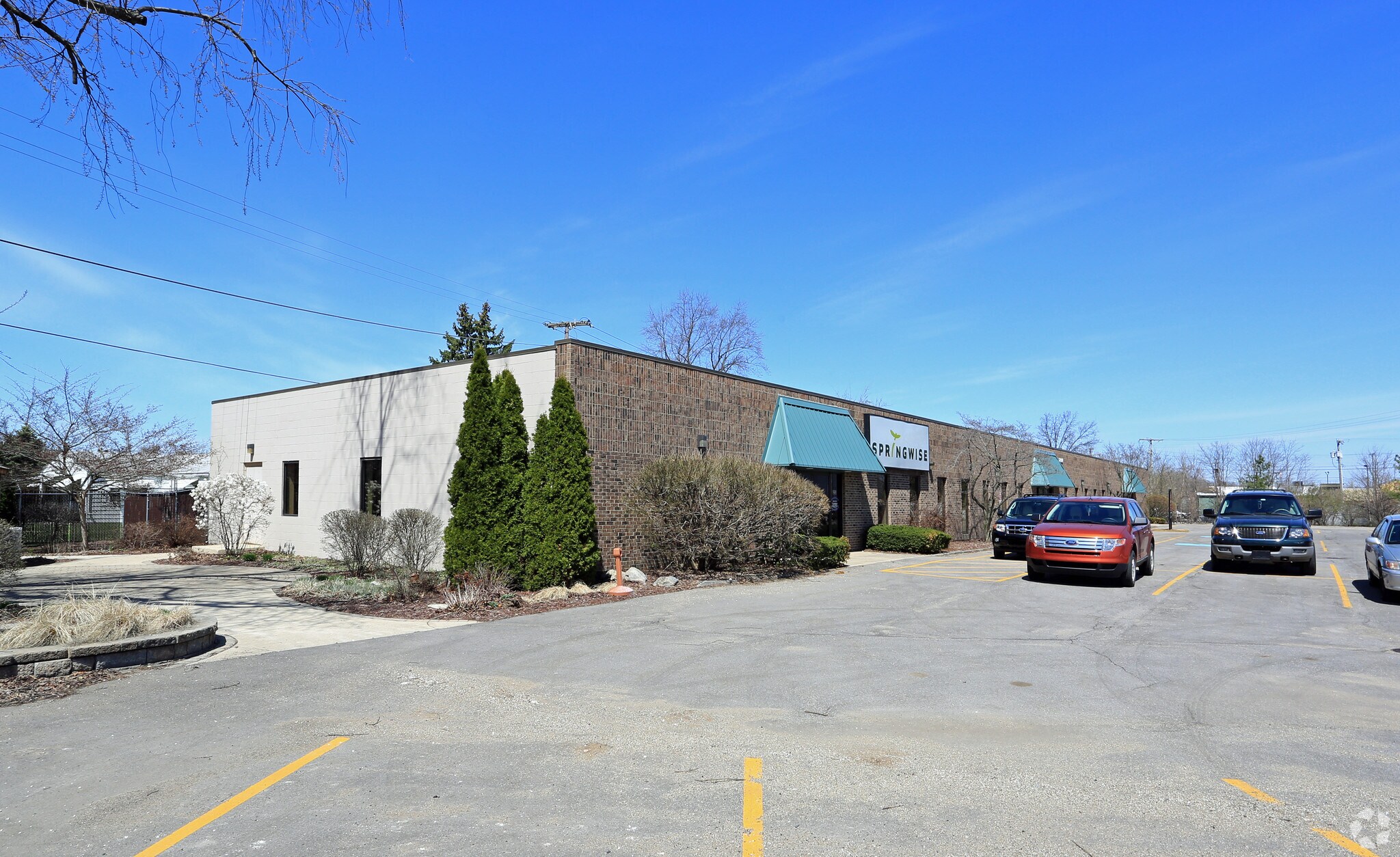 2004 Ironwood Cir, South Bend, IN for sale Primary Photo- Image 1 of 1