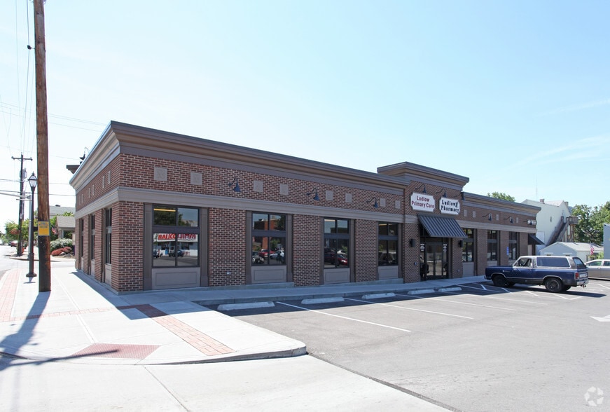 132 Elm St, Ludlow, KY for lease - Building Photo - Image 2 of 6