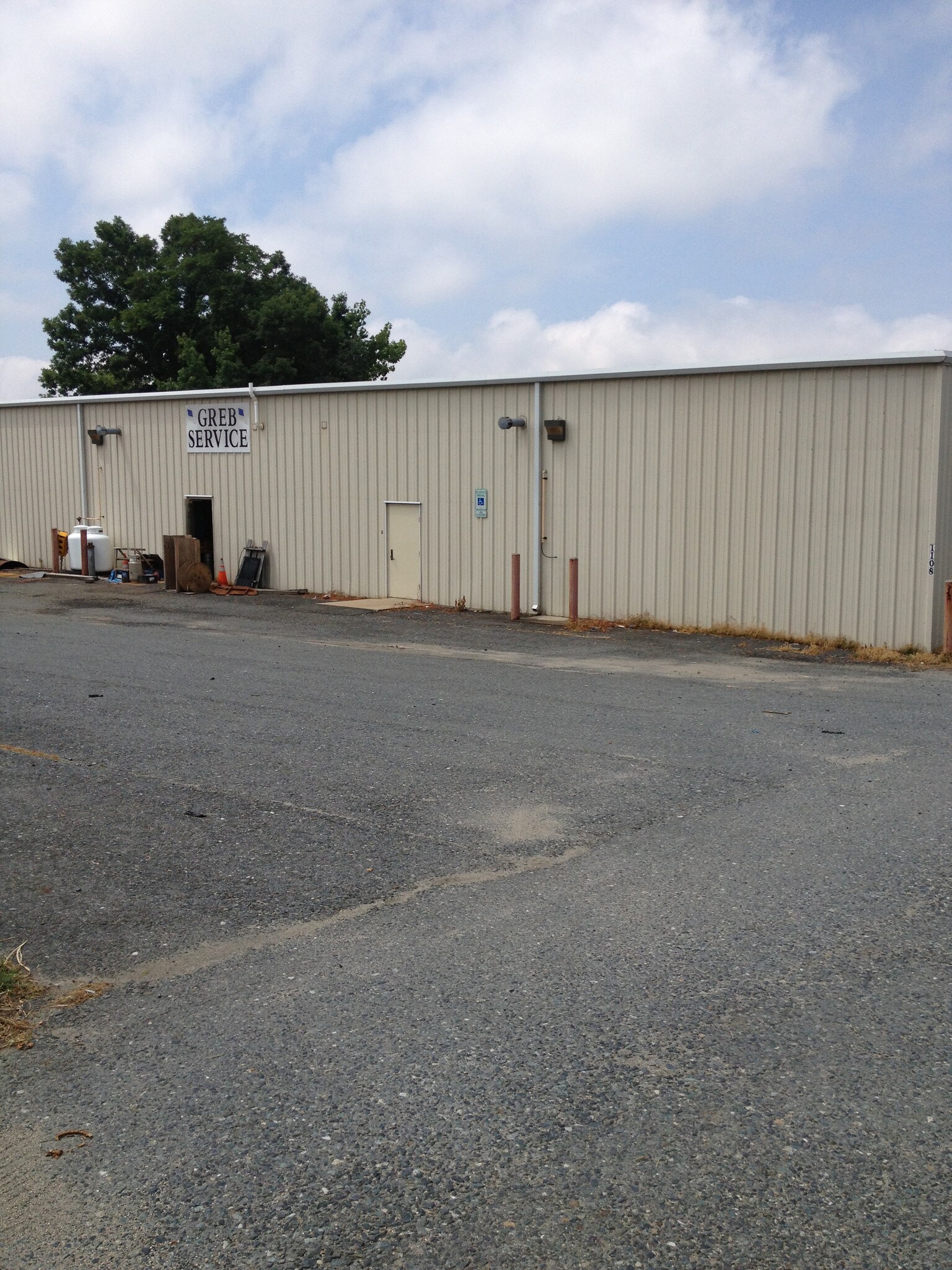 1108 S Mountain Rd, Joppa, MD for sale Primary Photo- Image 1 of 1