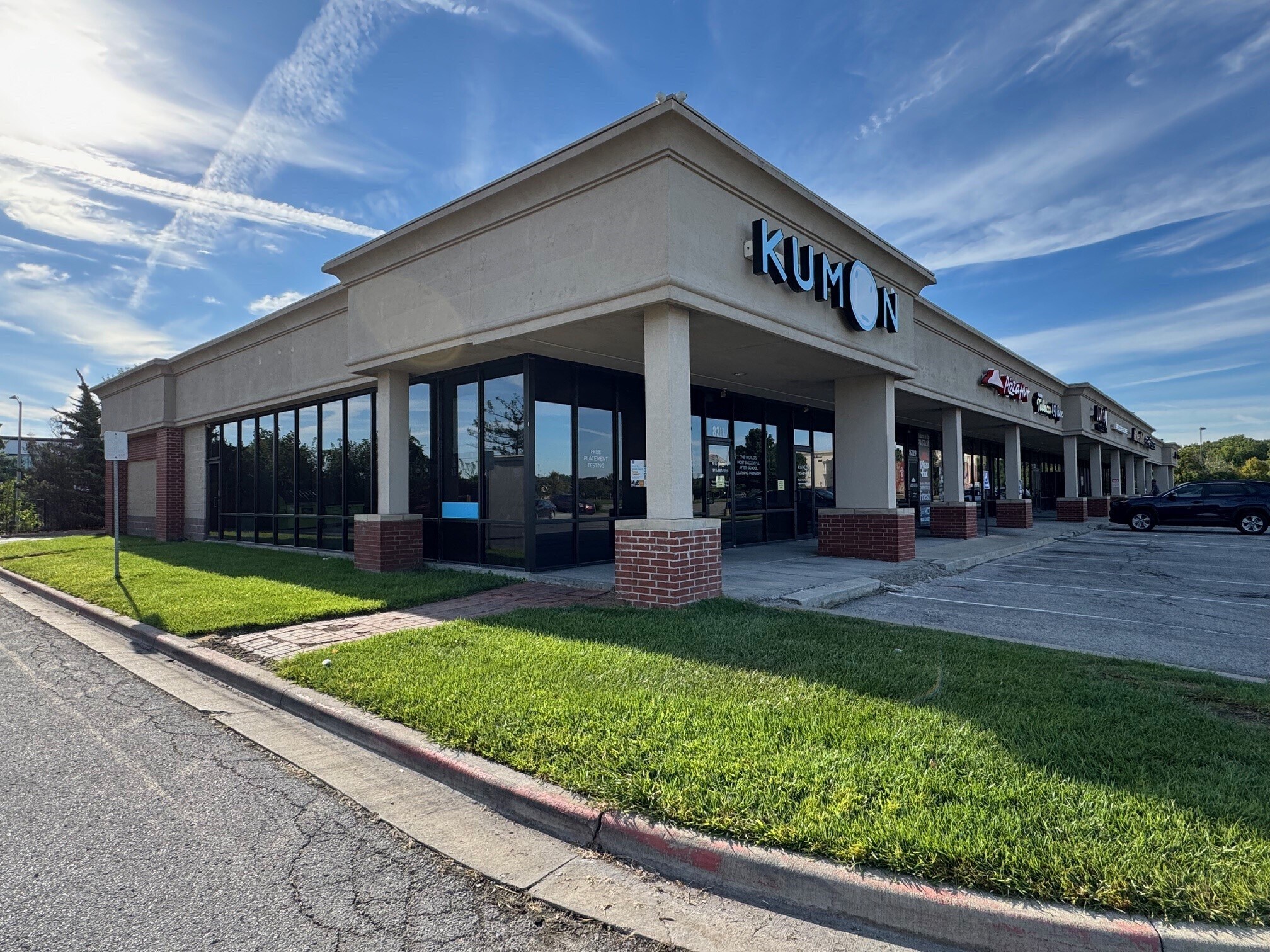 8311-8351 W 135th St, Overland Park, KS for lease Interior Photo- Image 1 of 6