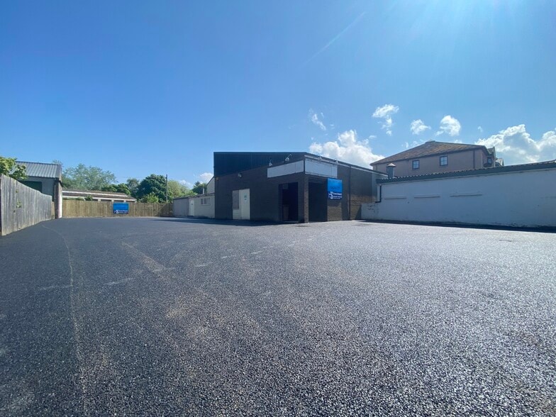 Tulloch St, Dingwall for sale - Building Photo - Image 2 of 4